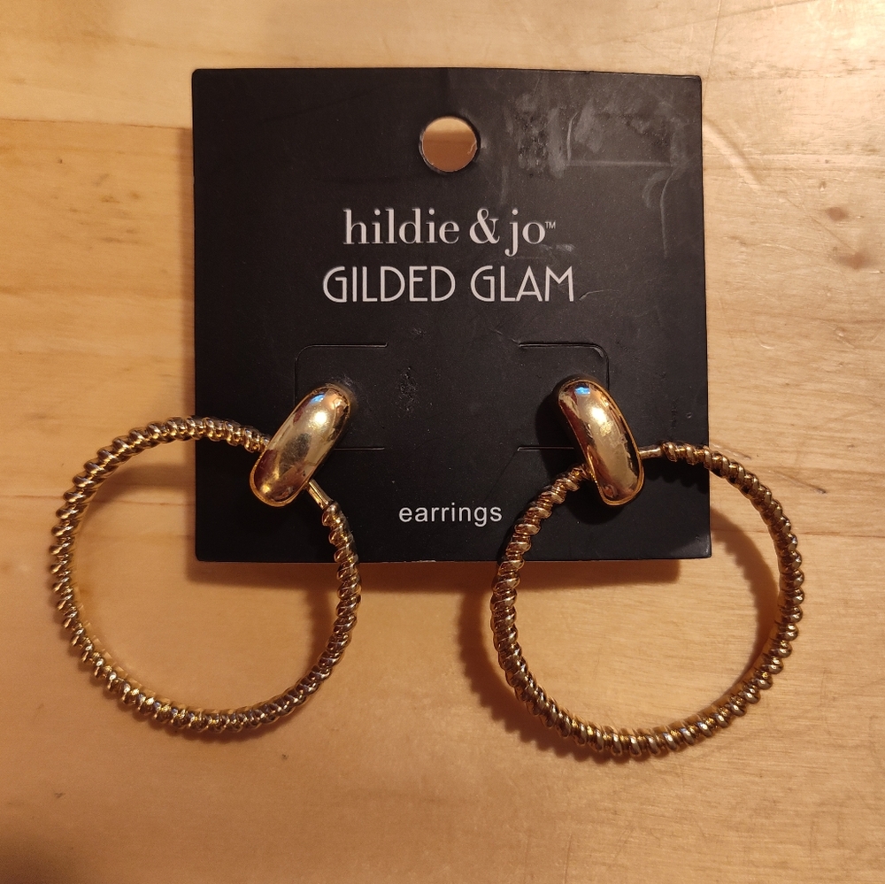 💚 Hildie & Jo Gold Hoop Earrings